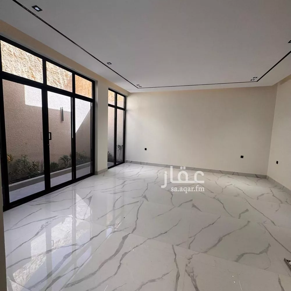 فيلا 4 غرف في النرجس 5