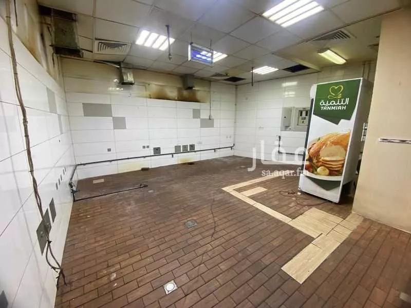 محل 50 م² في الظهران 1