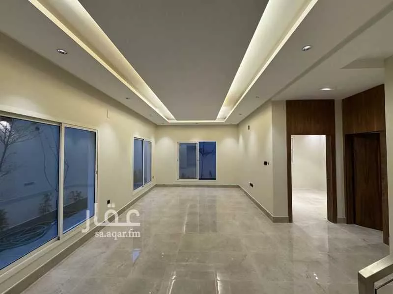 فيلا 5 غرف في العارض 4