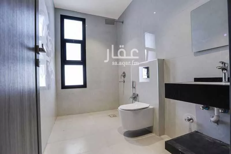 4 bedroom villa in Okaz, Riyadh 26