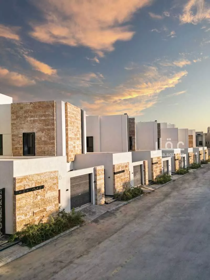 5 bedroom villa in Okaz 4