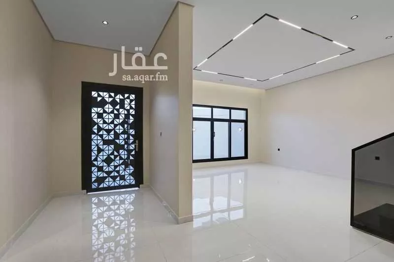 4 bedroom villa in Okaz, Riyadh 23