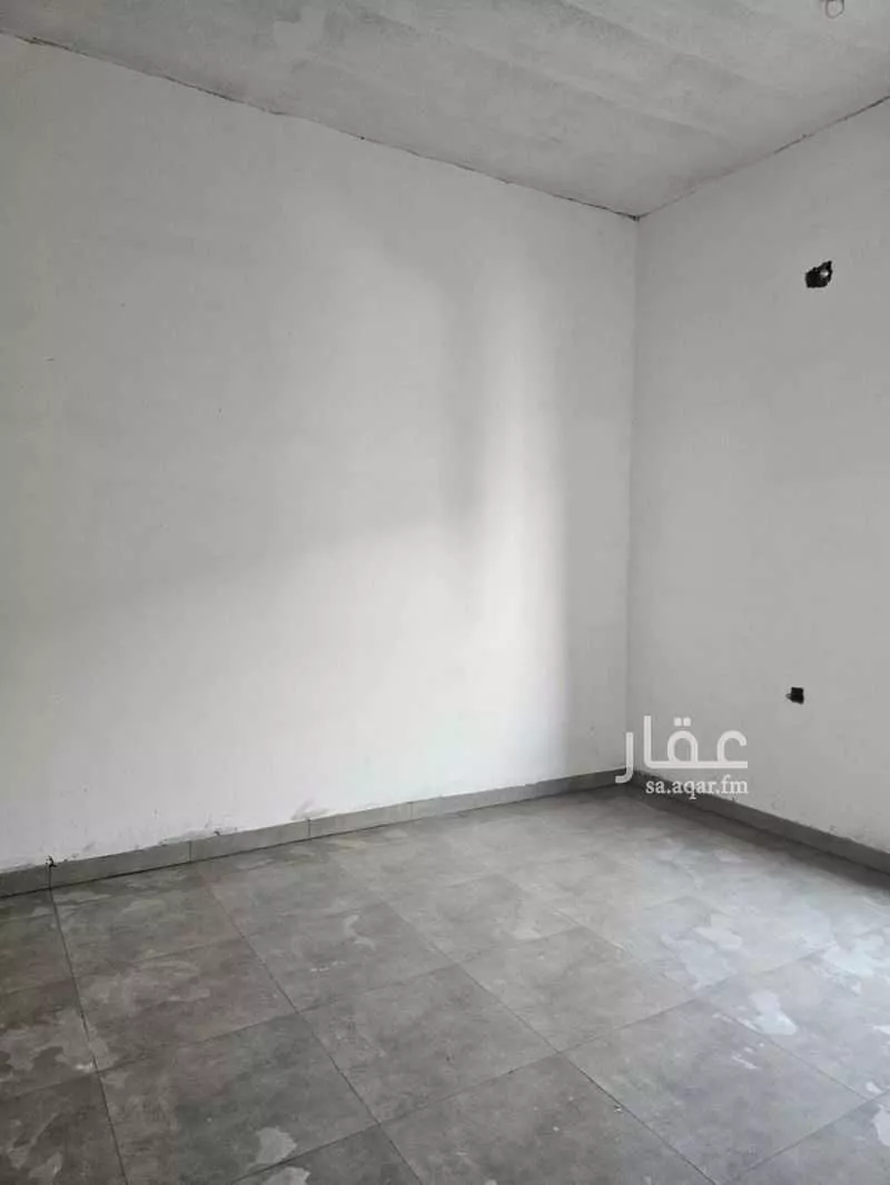 عمارة 1530 م² في المصانع 5