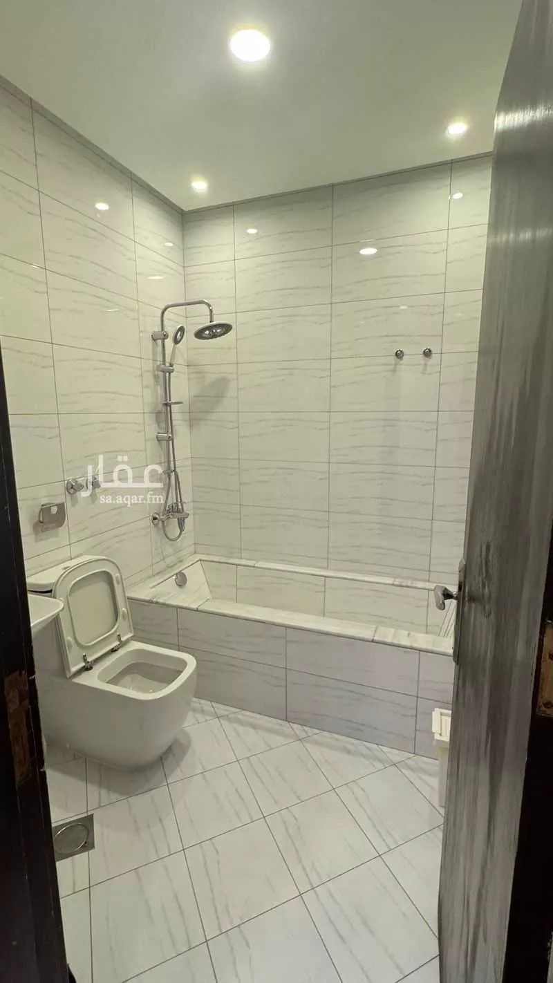 3 bedroom apartment in Al Qusur, Eastern Province 11