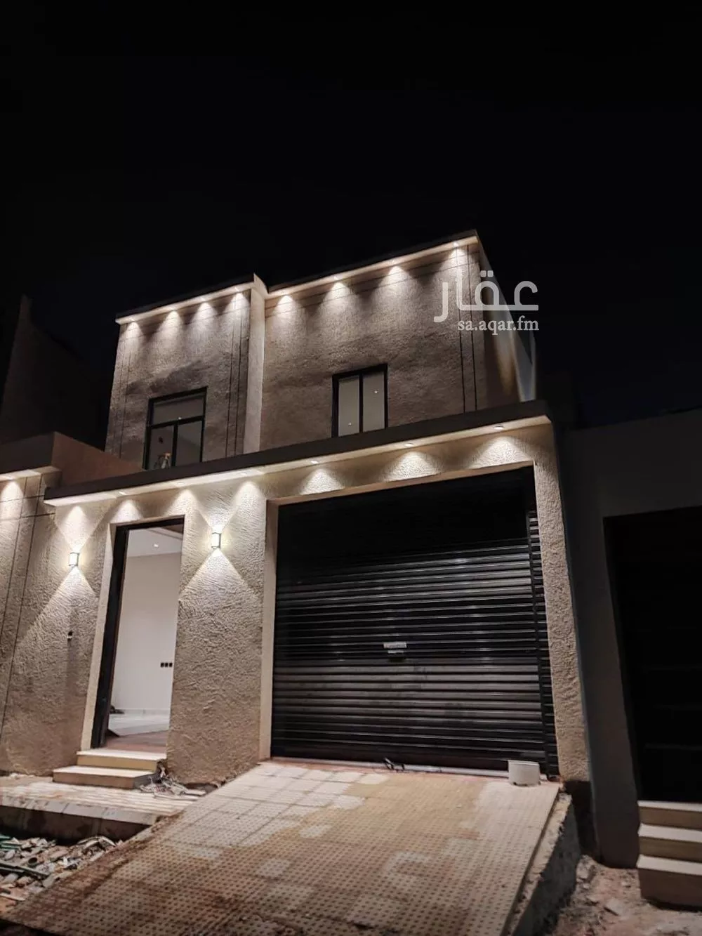 فيلا 5 غرف في الجنادرية 3