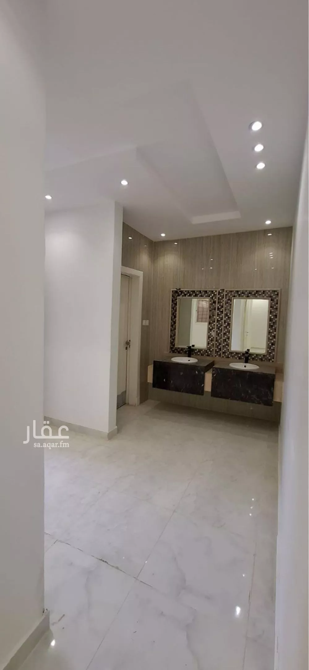 فيلا 5 غرف في الرمال 4