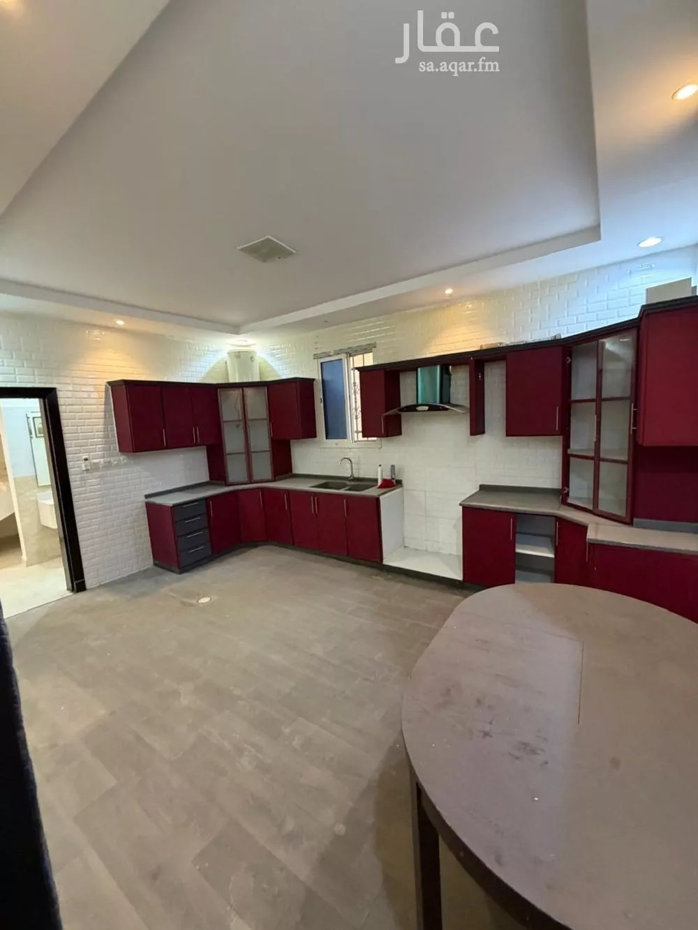 فيلا 7 غرف في المهدية 5