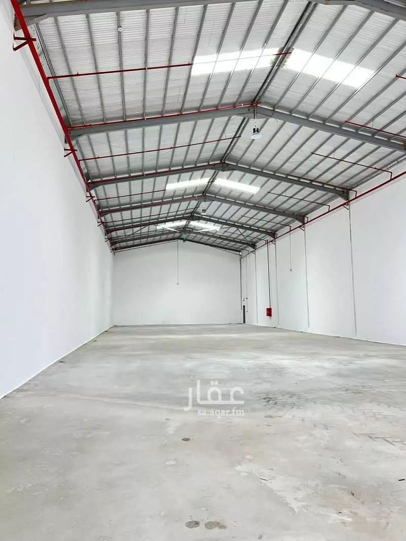 3080 sqm warehouse in Banban 1