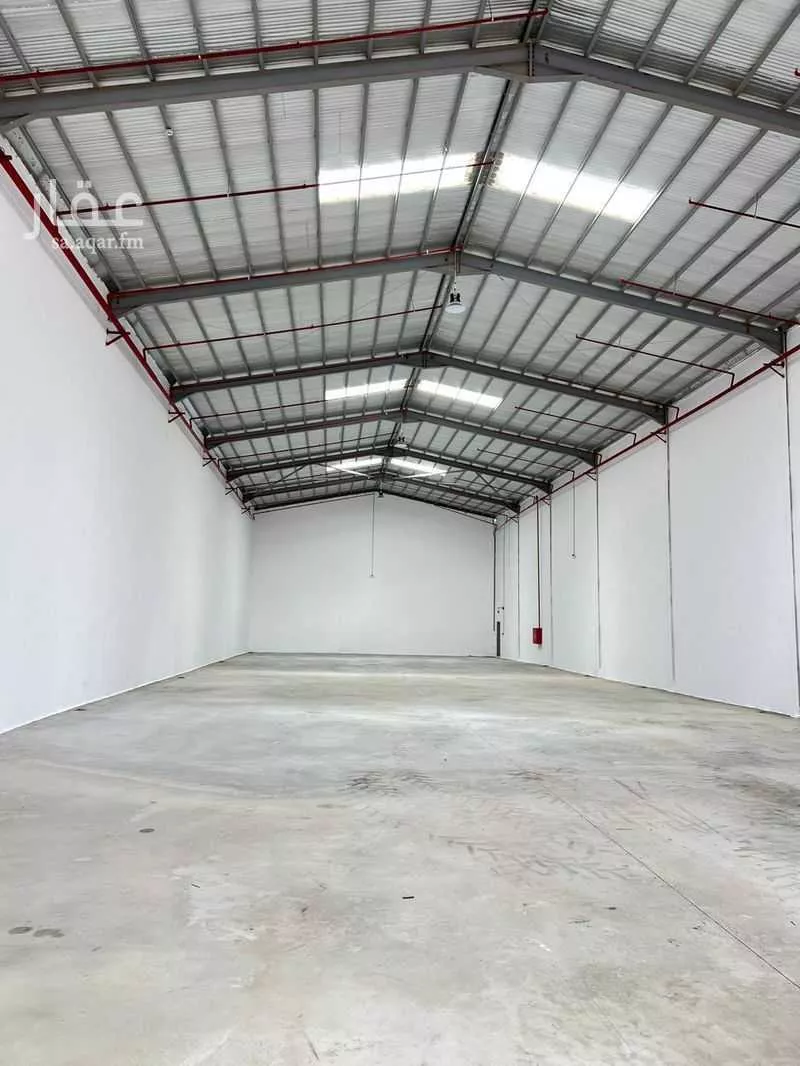 3080 sqm warehouse in Banban 2