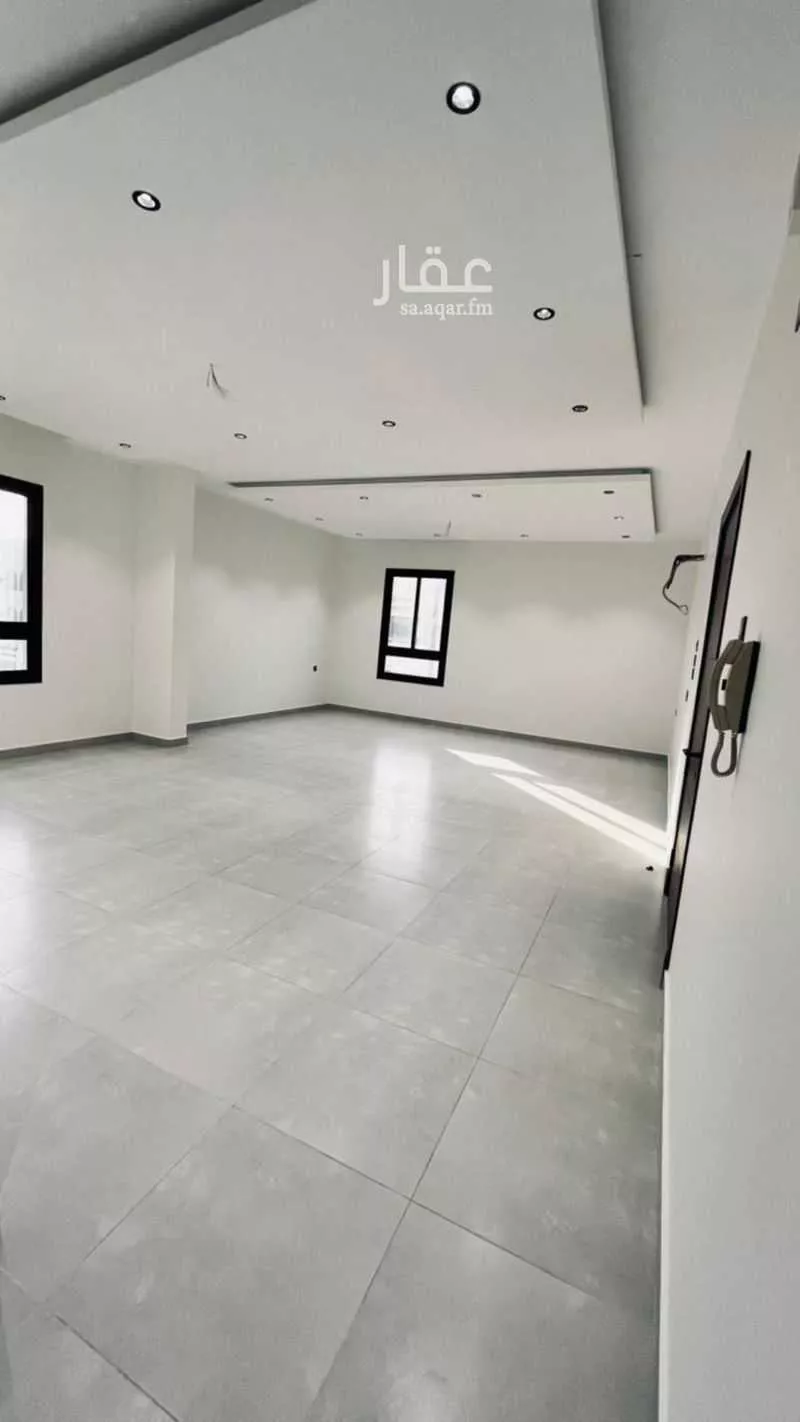 شقة 5 غرف في الصفا 3