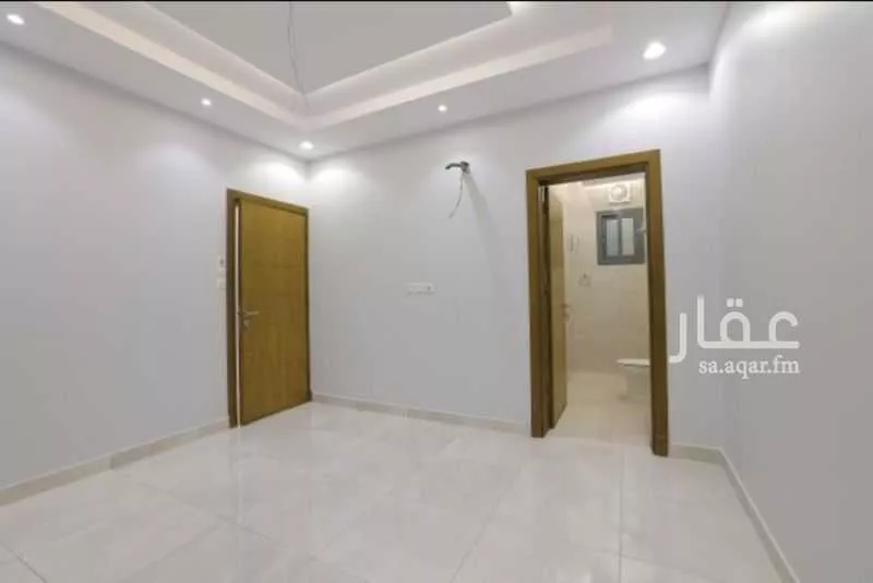 شقة 3 غرف في العزيزية 4