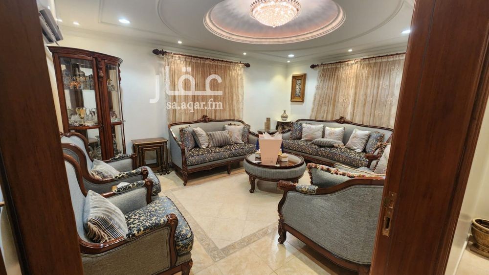 land in Al Malaz, Riyadh 4