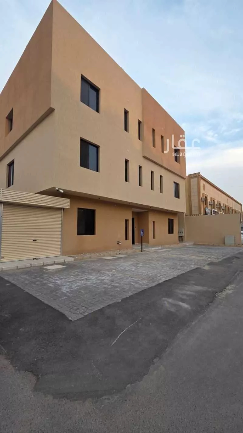 4 bedroom apartment in Al Salam, Riyadh 7
