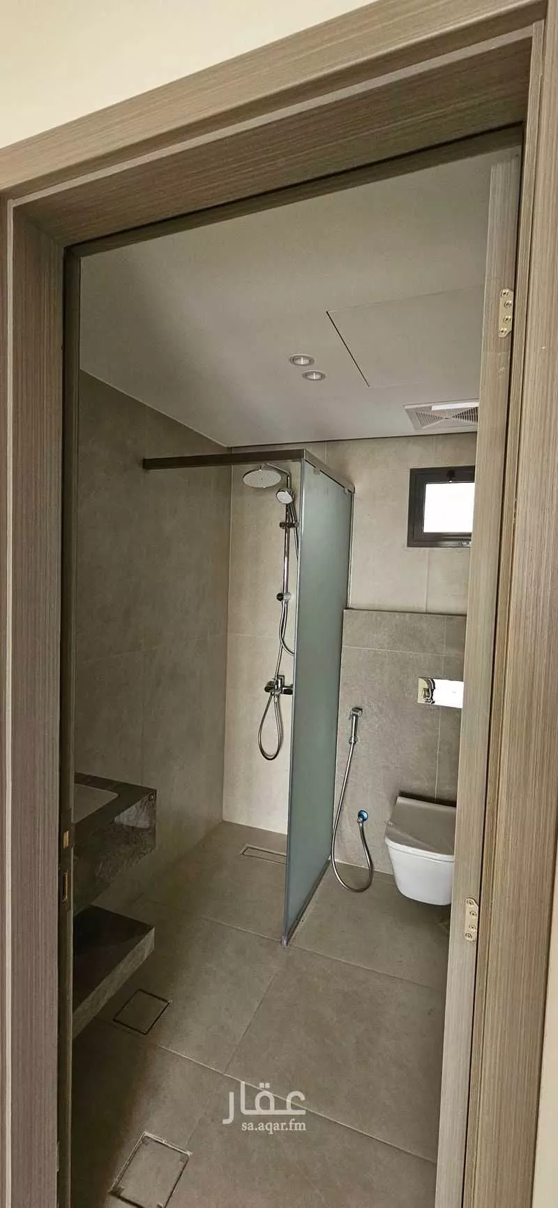 شقة 3 غرف في المنتزه 4