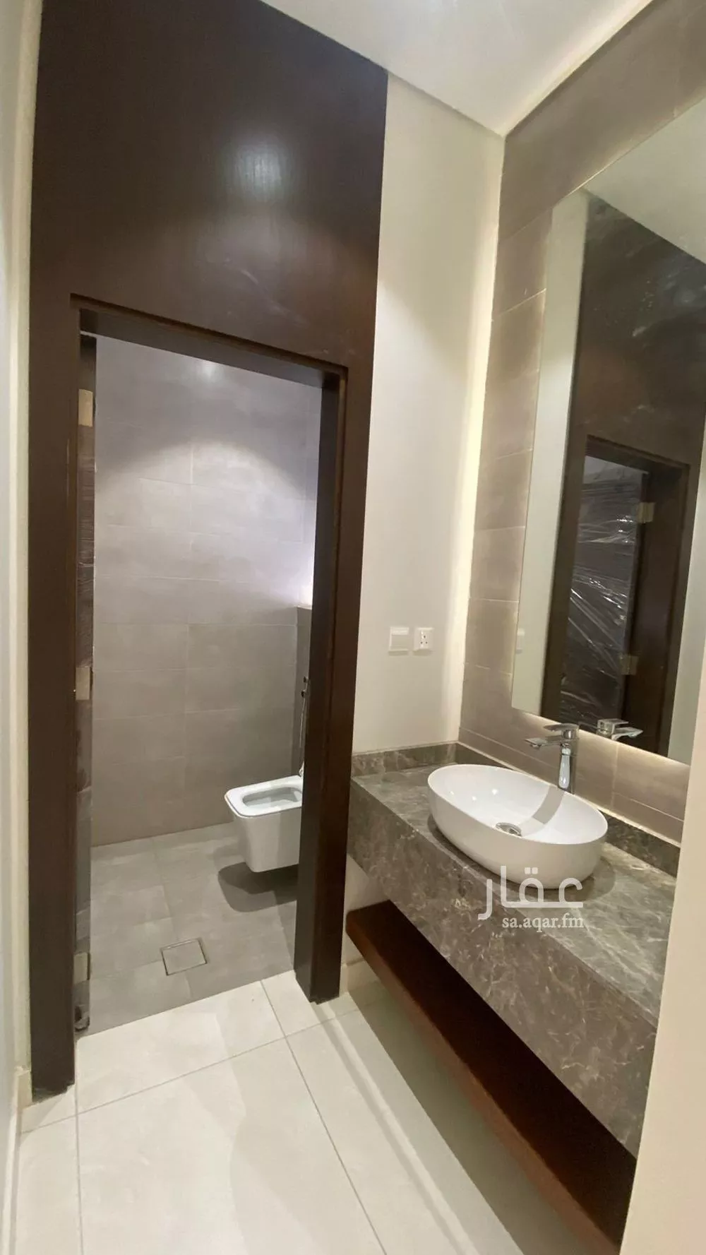 فيلا 8 غرف في الياقوت 5