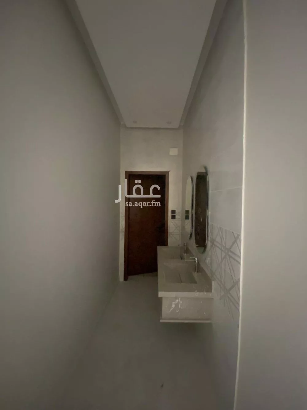 شقة 17 غرف في الفروسية 4