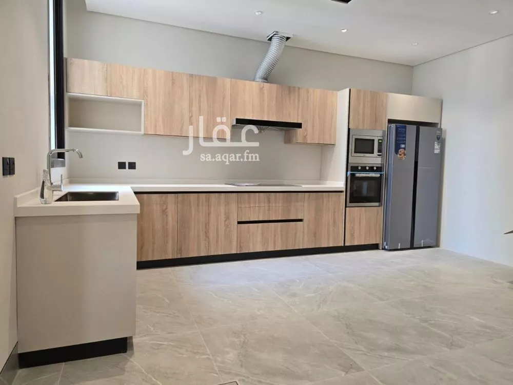 4 bedroom villa in Al Bahr, Eastern Province 10