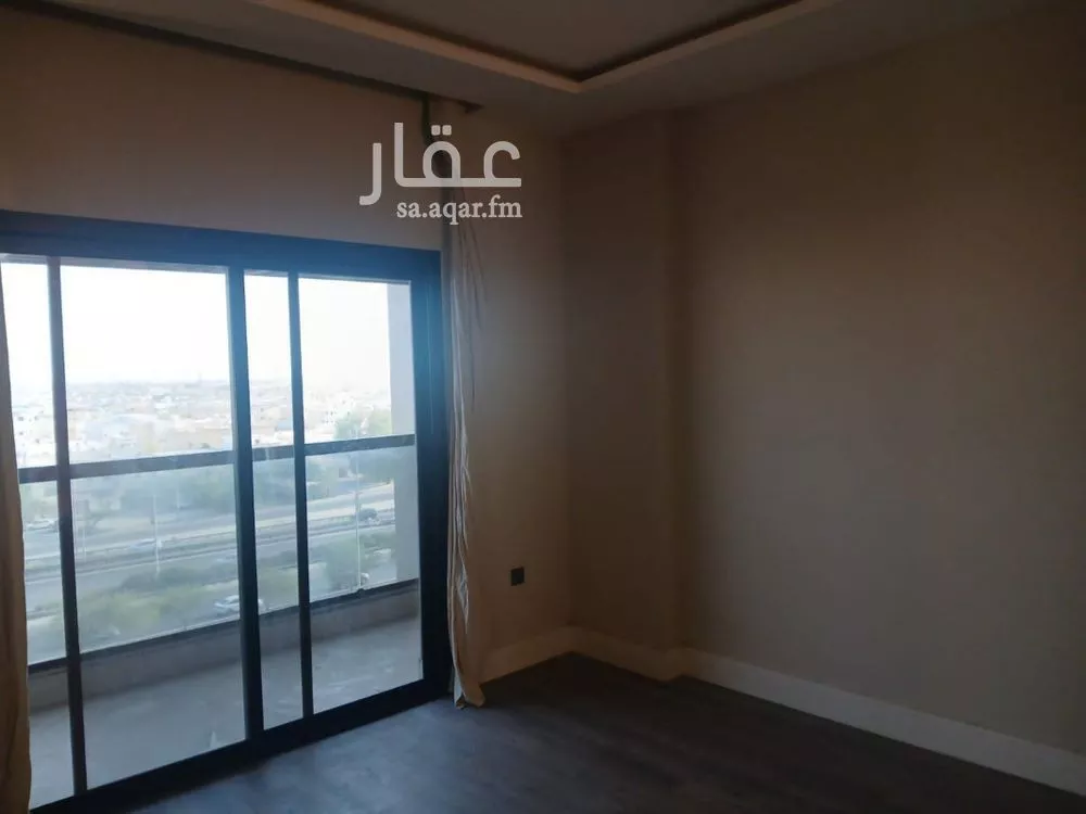 شقة 6 غرف في الحمرا 4