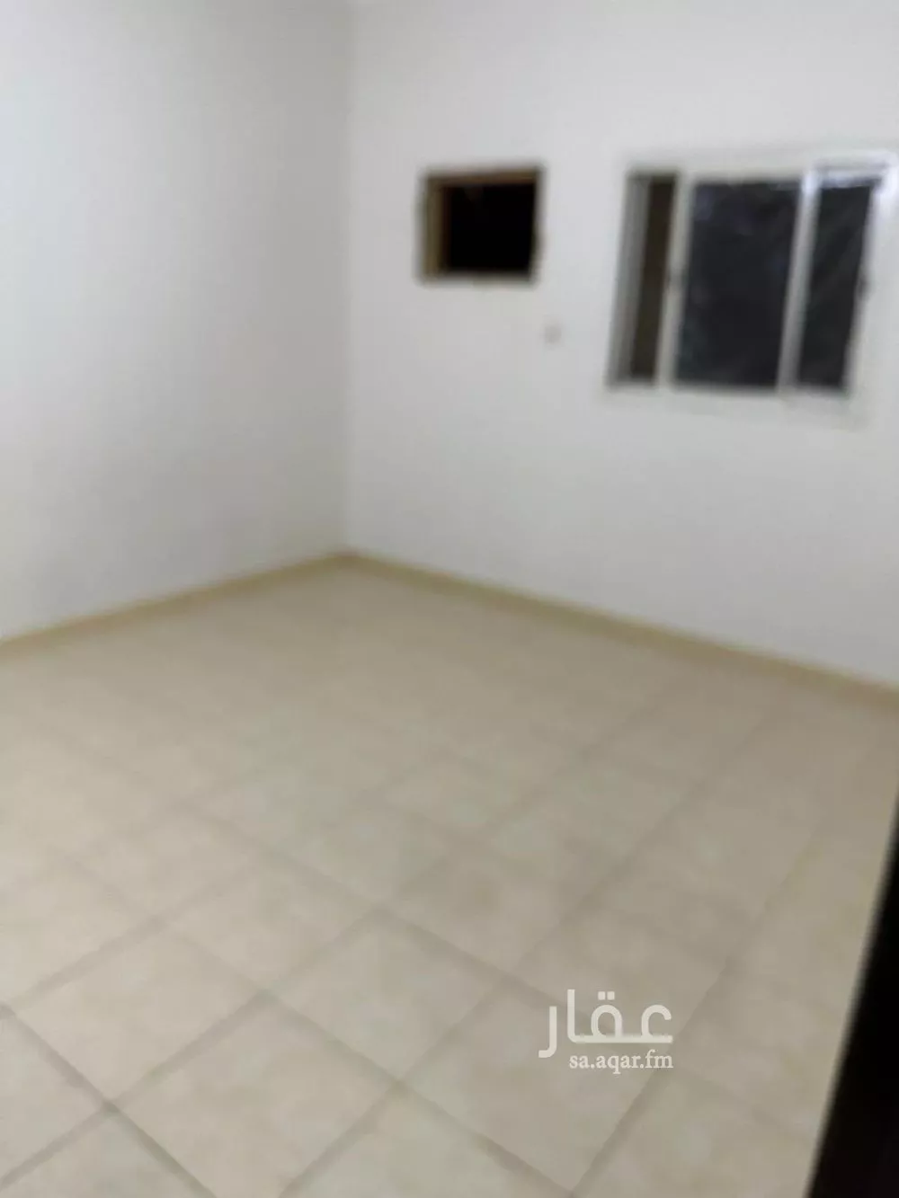 شقة 3 غرف في الرمال 5