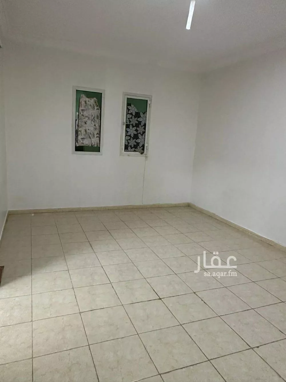 شقة 3 غرف في الرمال 4