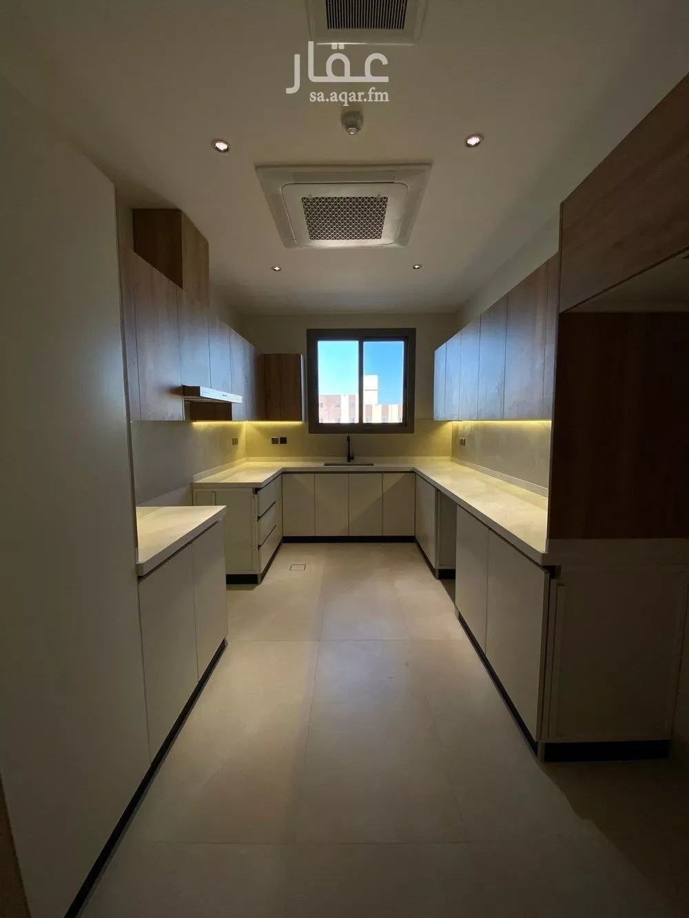 4 bedroom apartment in Granada, Riyadh 4