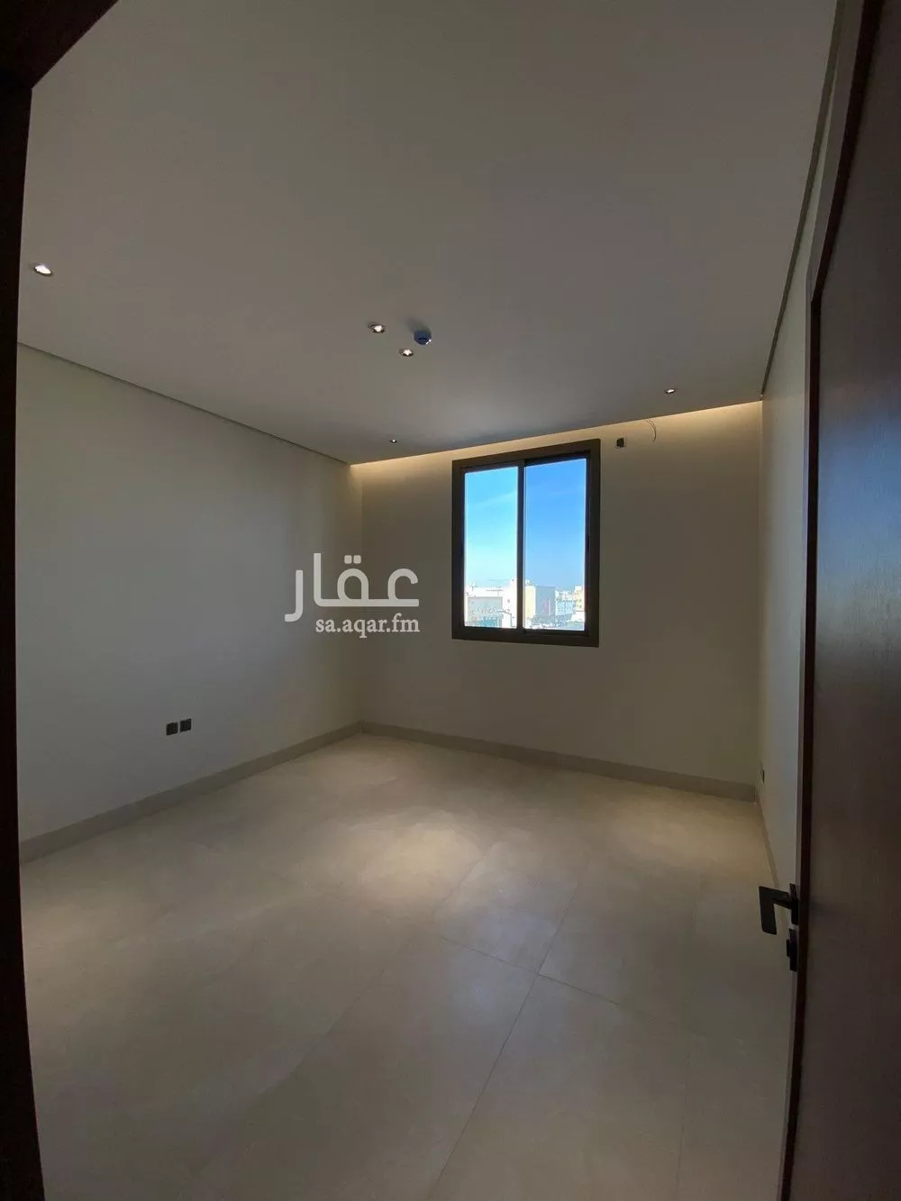 4 bedroom apartment in Granada, Riyadh 5