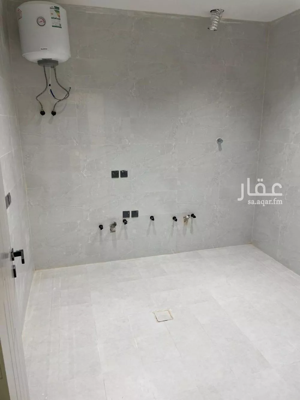 شقة 3 غرف في طويق 2