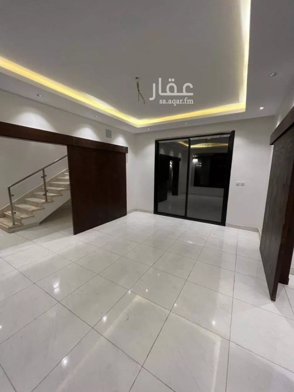 فيلا 7 غرف في الجنادرية 5