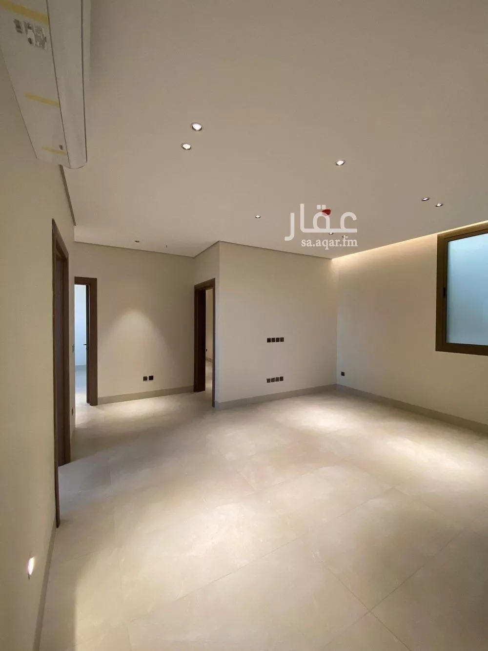 4 bedroom apartment in Granada, Riyadh 4