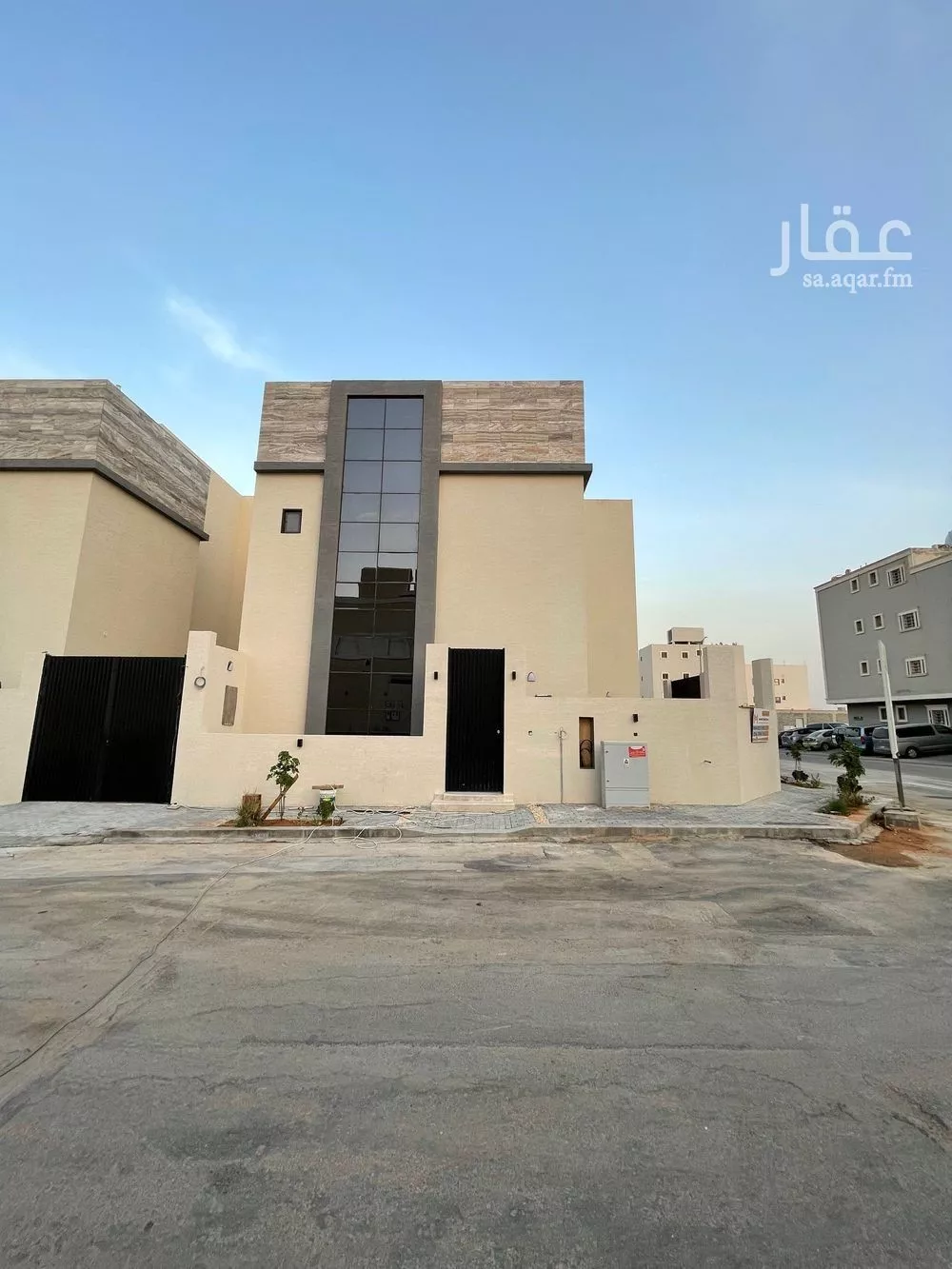 6 bedroom villa in Al Mahdiyyah 3