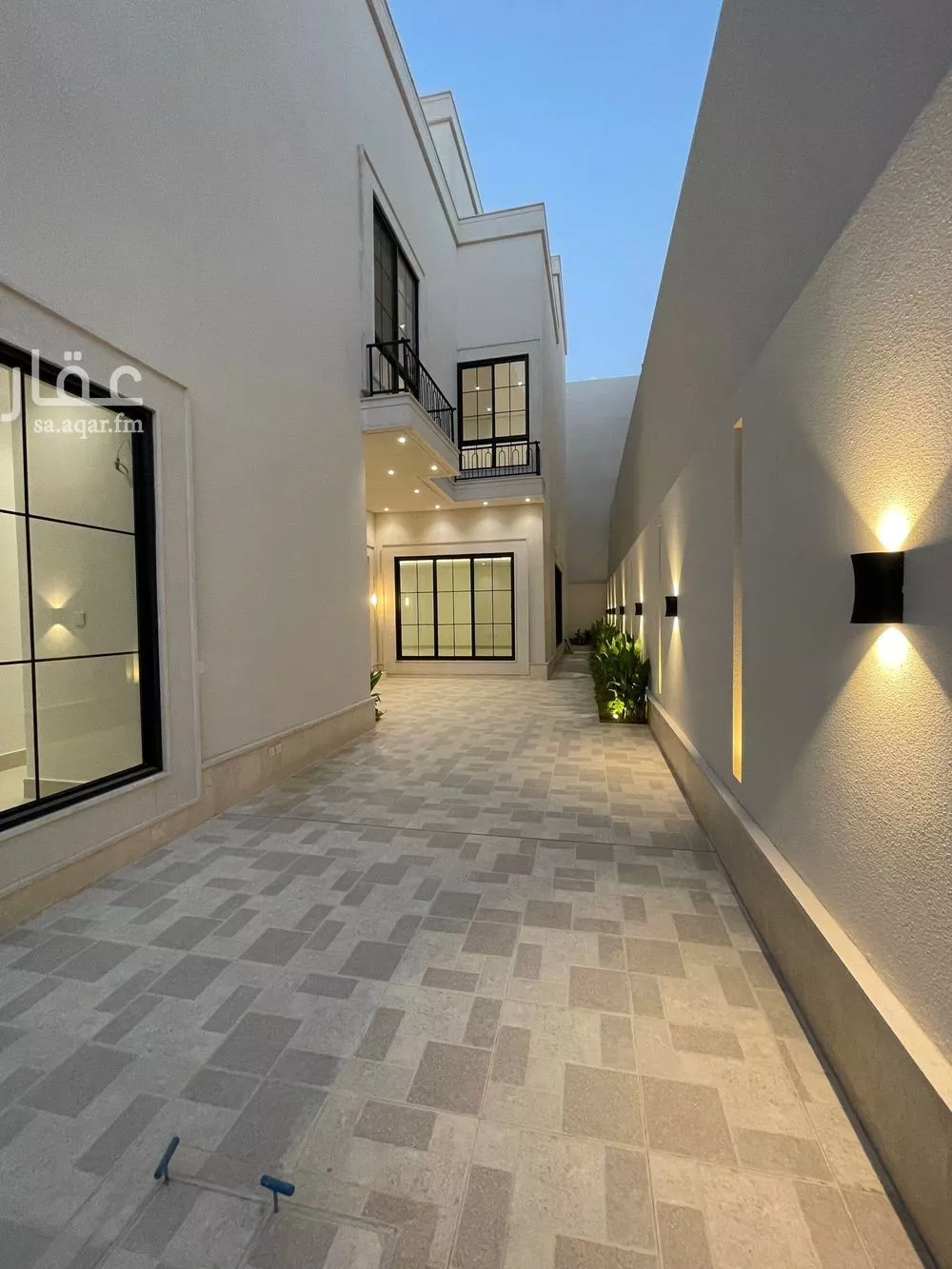 فيلا 6 غرف في المهدية 4