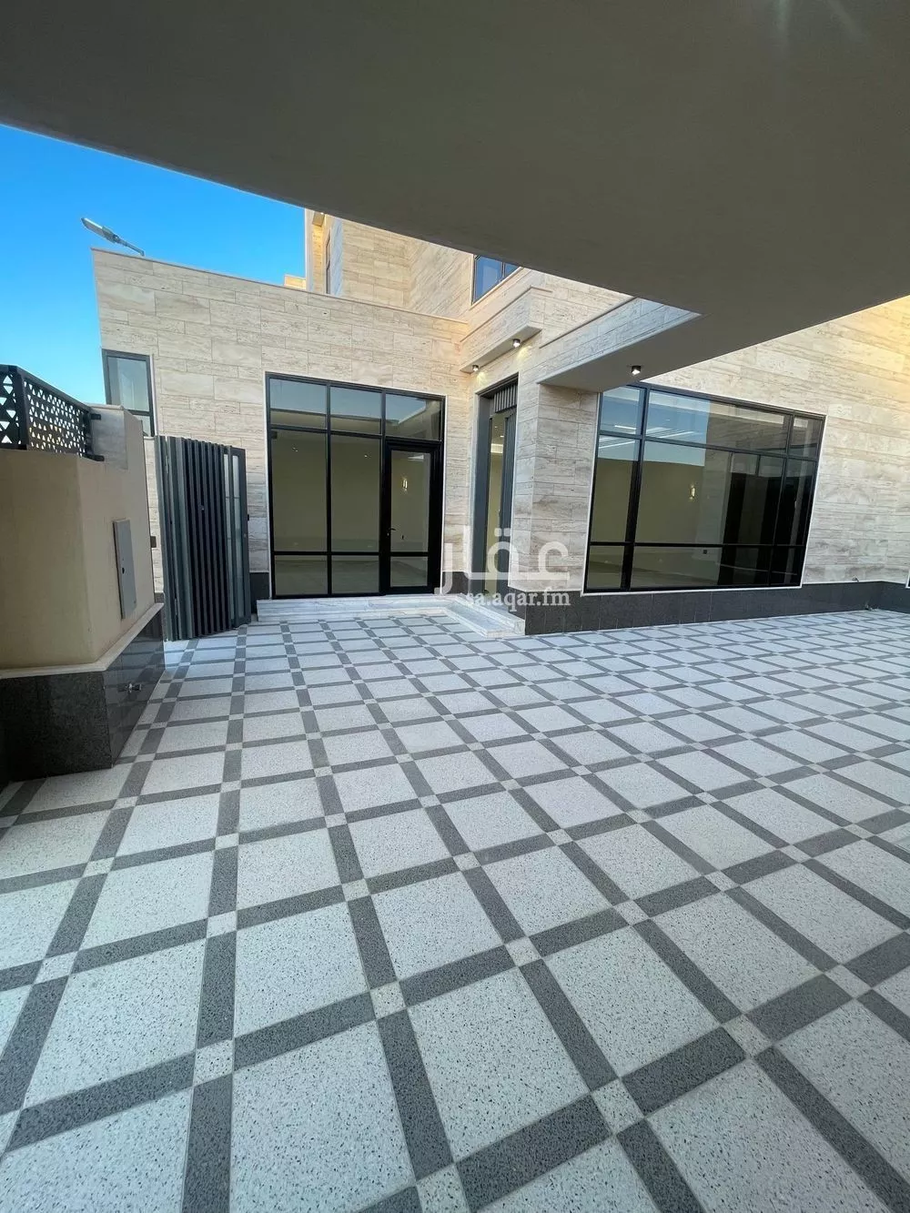 فيلا 6 غرف في المهدية 3