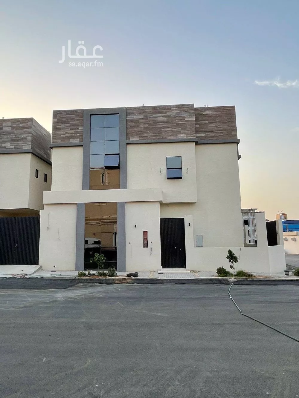 فيلا 7 غرف في المهدية 1