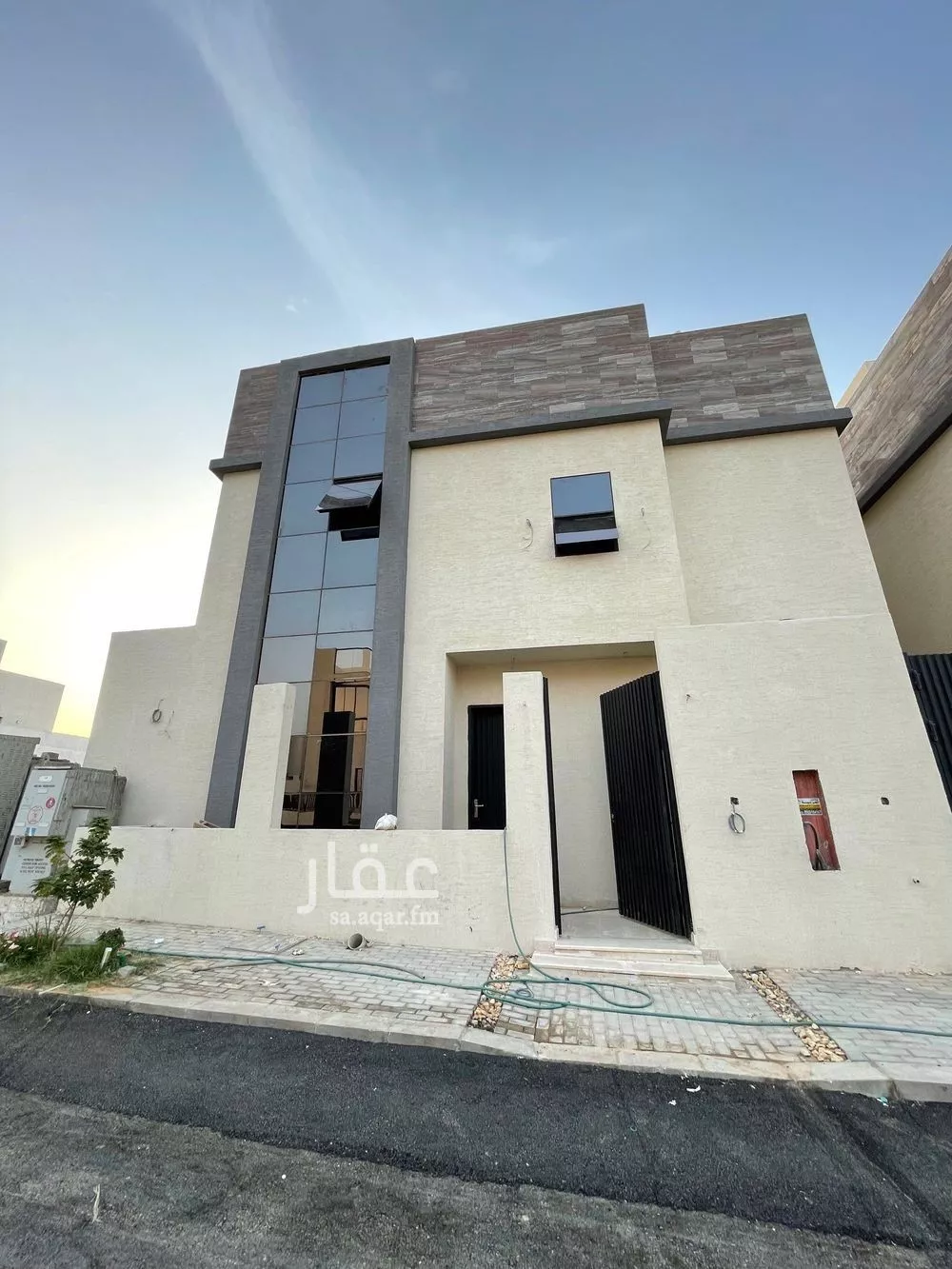 فيلا 7 غرف في المهدية 3