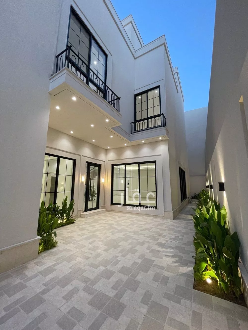 فيلا 6 غرف في المهدية 5