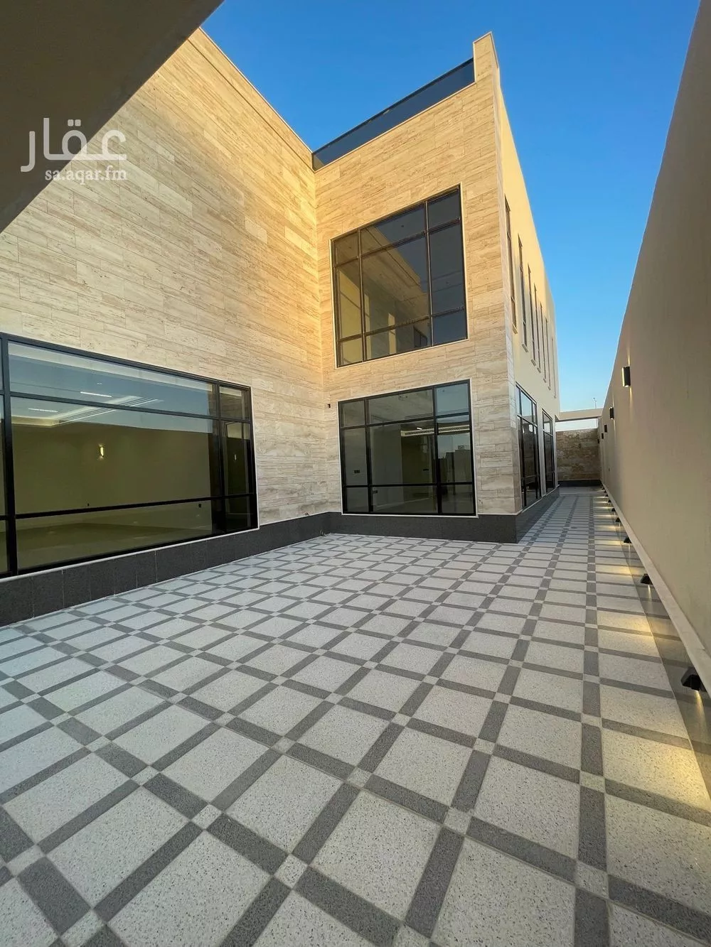 فيلا 6 غرف في المهدية 4