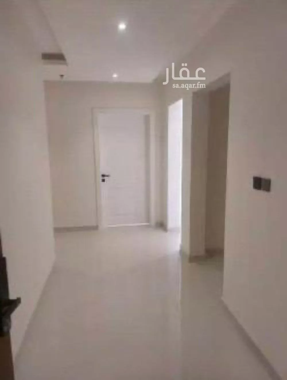 شقة 4 غرف في الرمال 5