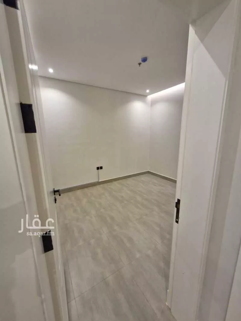 3 bedroom apartment in An Nafal, Riyadh 6