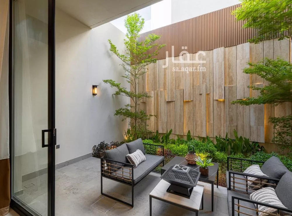 4 bedroom villa in Al Safa, Riyadh 5