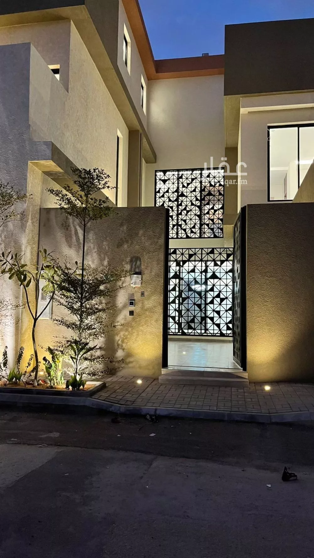 5 bedroom villa in Al Mahdiyyah 2