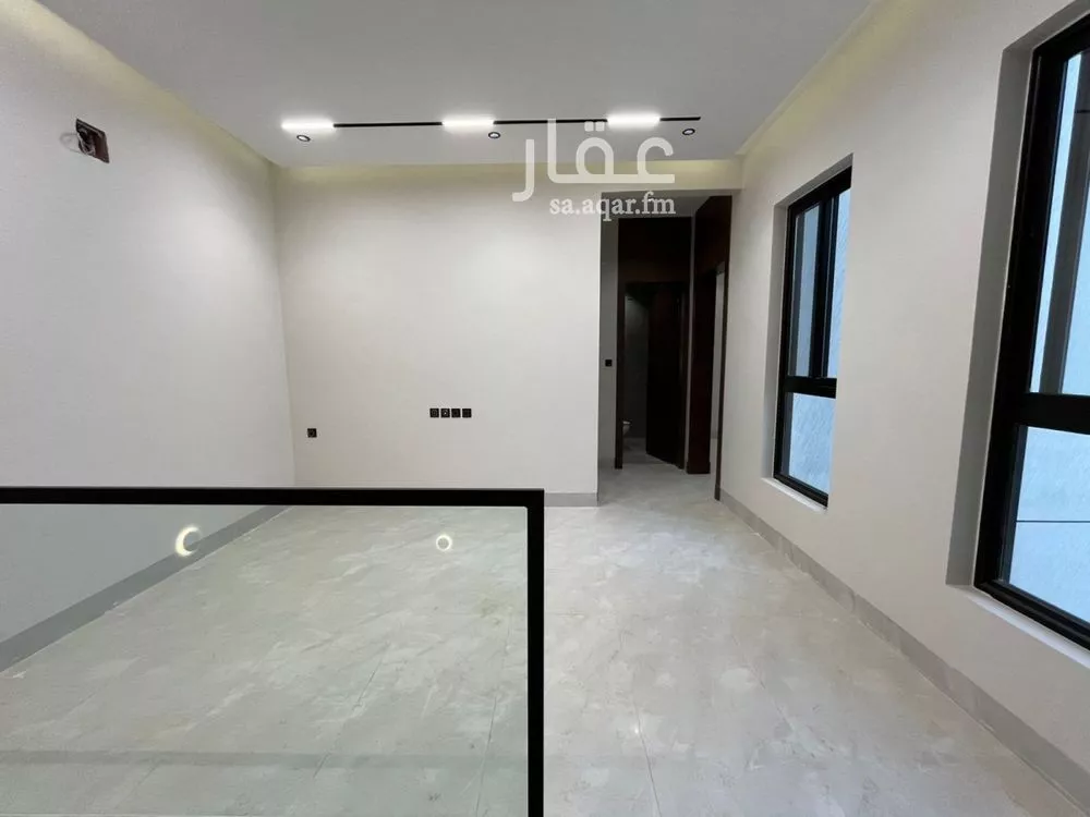 فيلا 5 غرف في المهدية 4