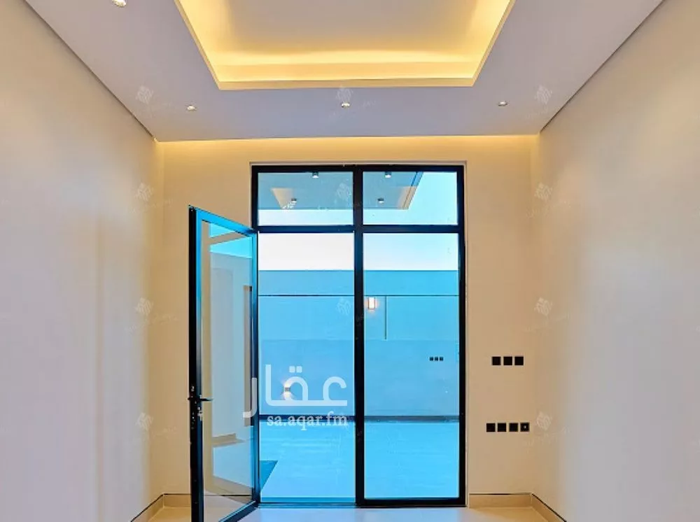 6 bedroom villa in Al Mahdiyyah 4