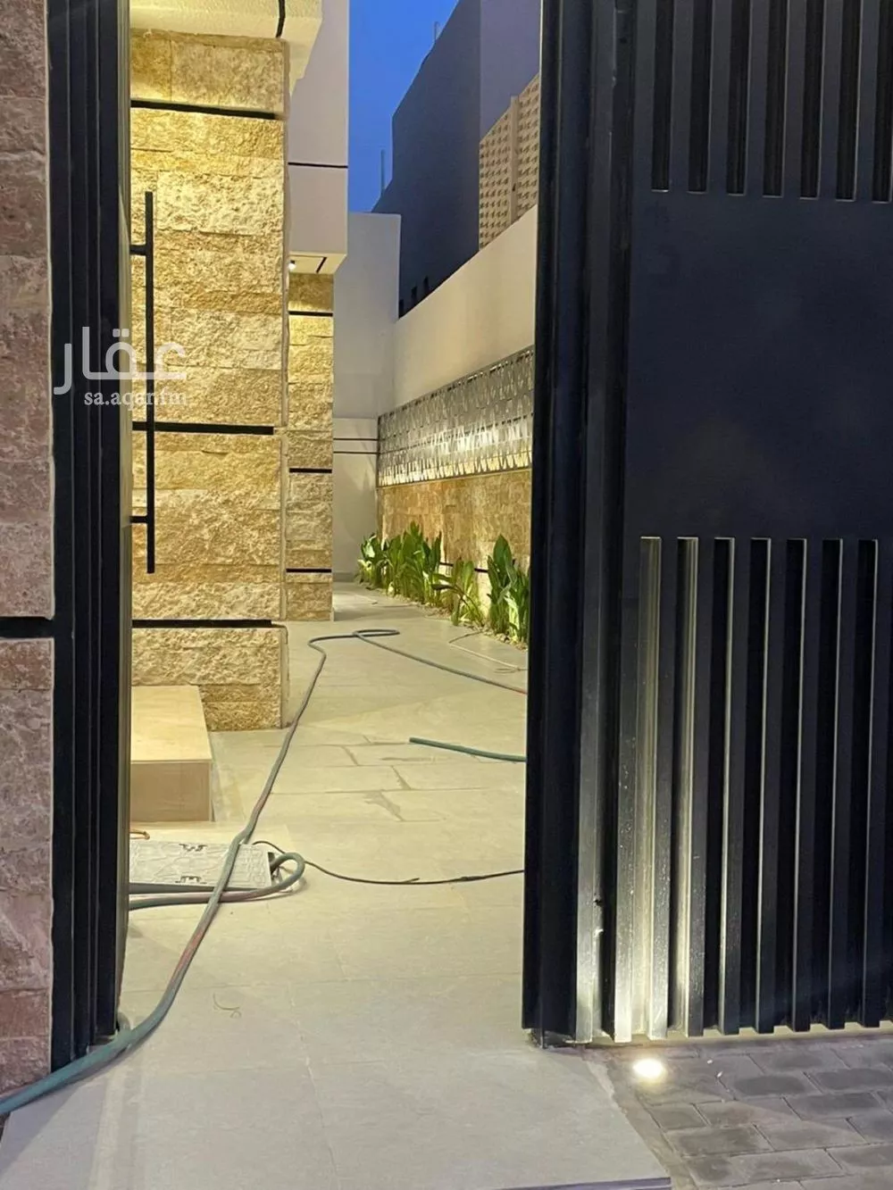 فيلا 4 غرف في المهدية 5