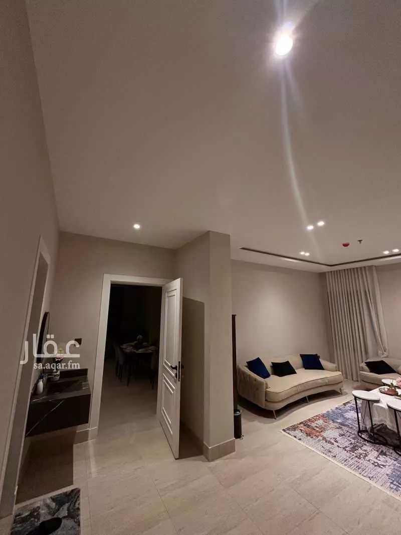 شقة 3 غرف في الحمرا 5