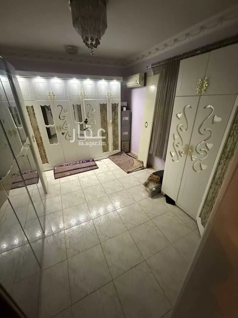 4 bedroom villa in Al Qashlah, Eastern Province 16