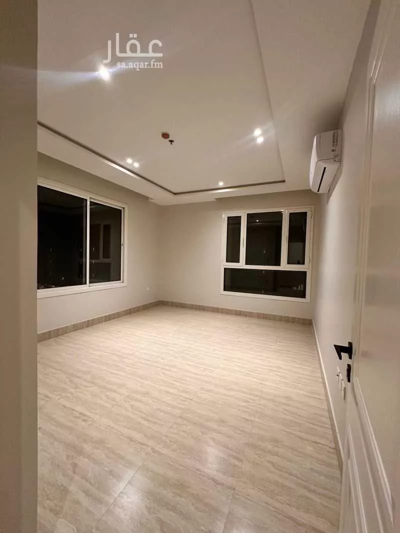 شقة 3 غرف في الحمرا 4