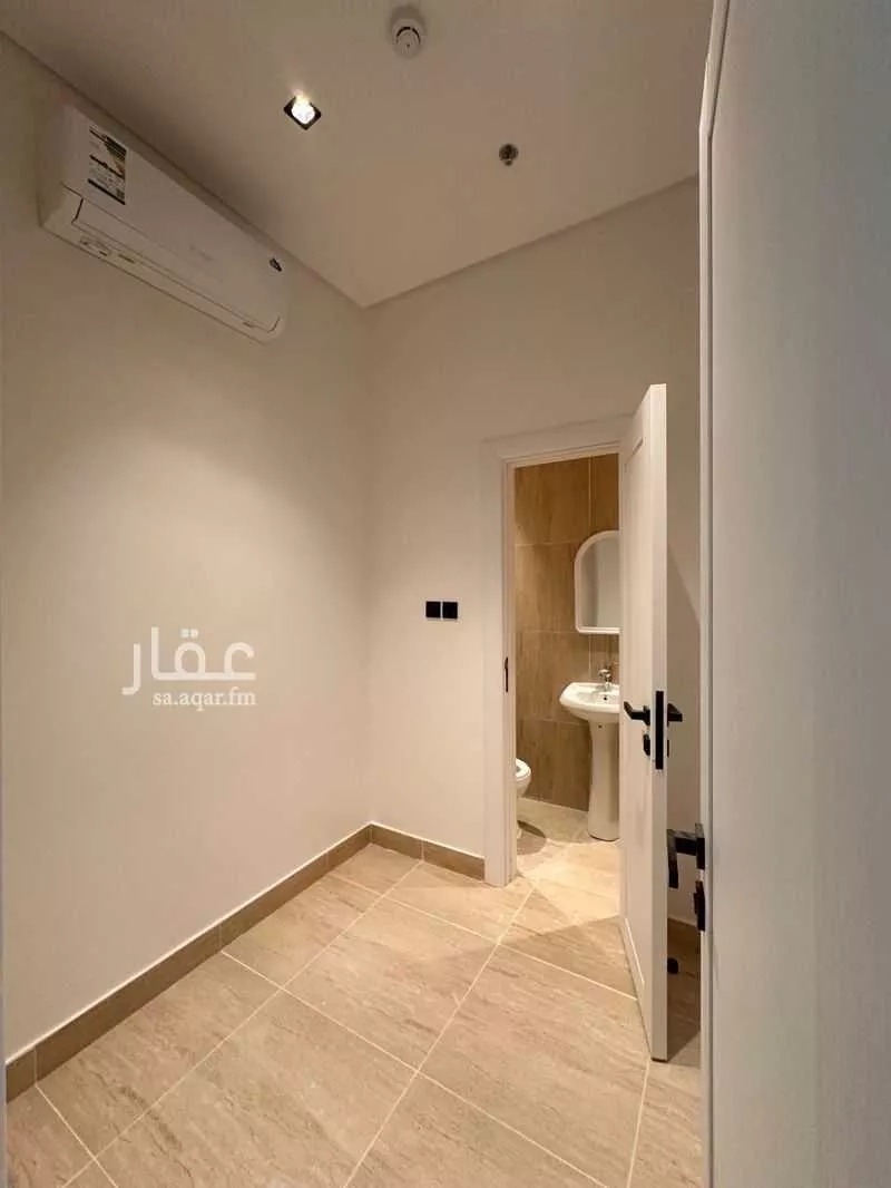 شقة 4 غرف في الحمرا 2