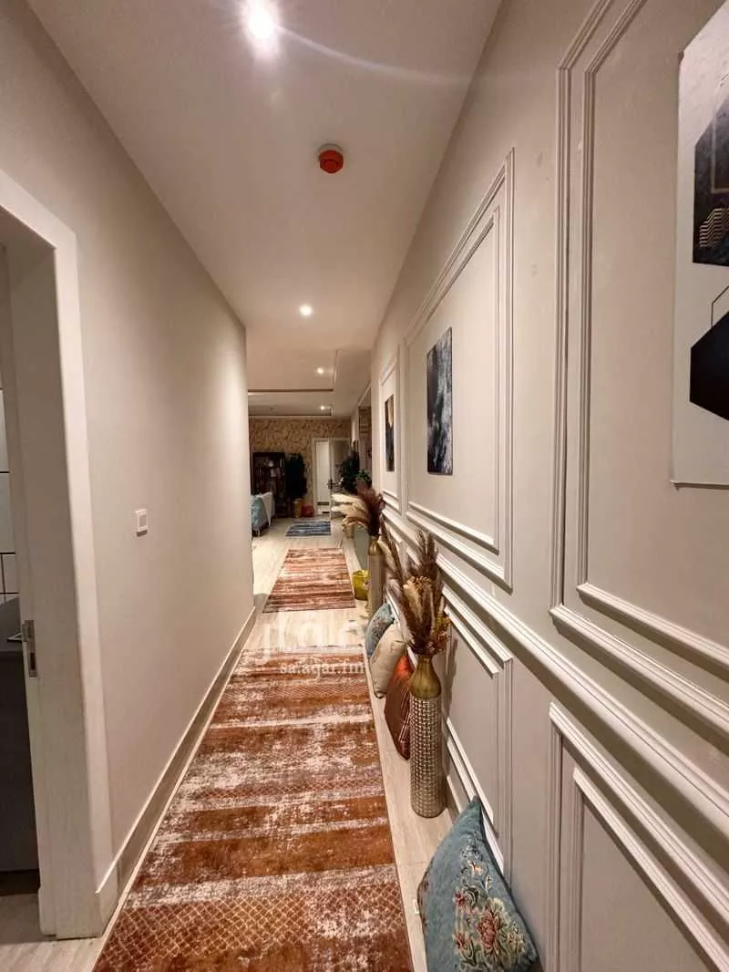 شقة 3 غرف في الحمرا 3