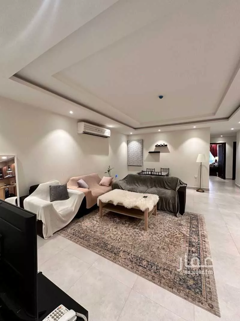 شقة 3 غرف في الحمرا 1