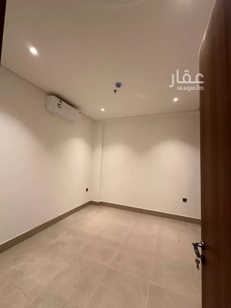 3 bedroom apartment in Al Hizam Al Thahabi 4